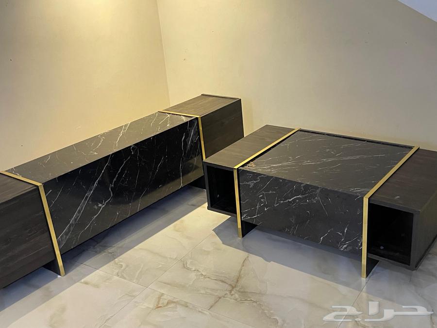 طاولة للبيع64525815194113110