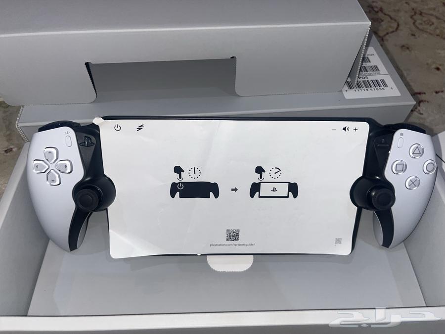 New portable Sony, used only one day, all accessories available64525178078083110