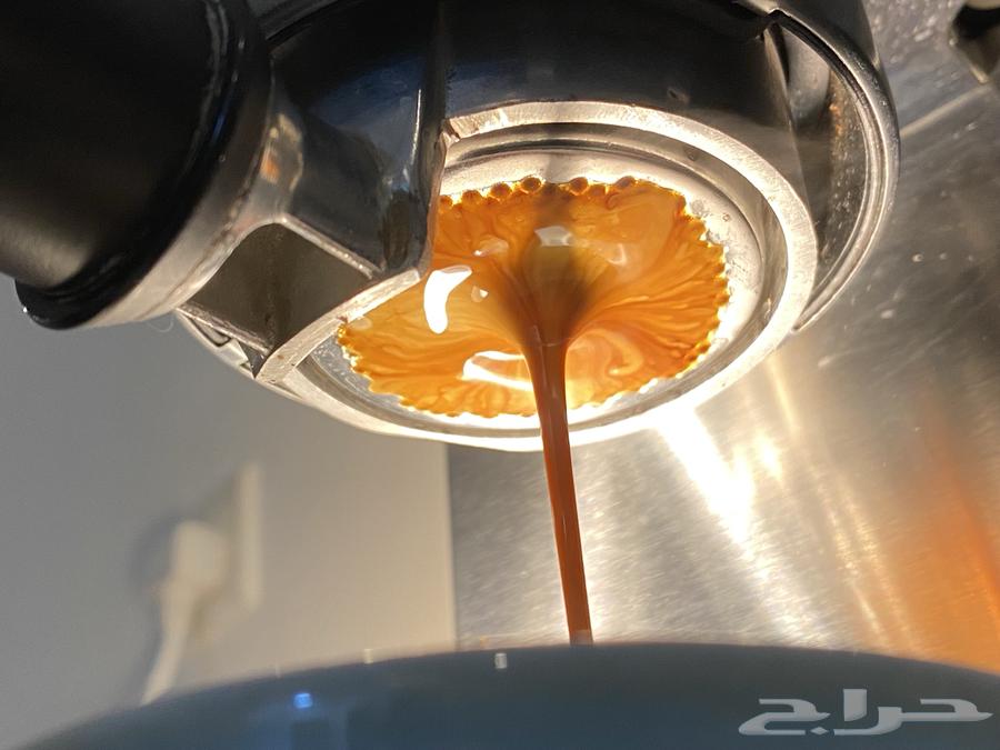 مكينة قهوه و ادوات64524863998465114