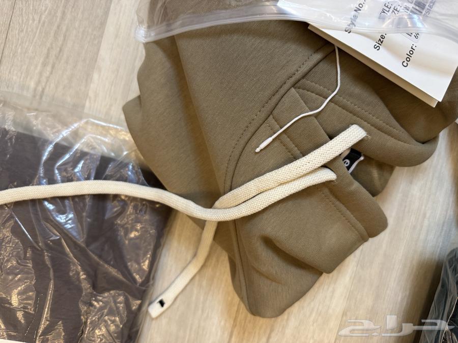 عدد 21 بلوفر للبيع مستعجل على السوم64526982911235114