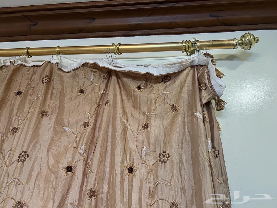 للبيع ستارة جدارية64521254564995113