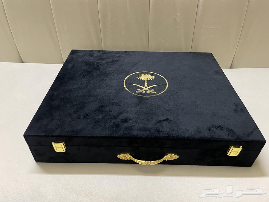 بكس للبيع عطر   عود   بشت اتواصل خاص64525801405826110