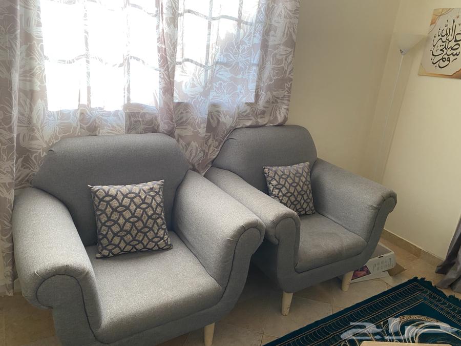 9-seater sofa with 5 tables64524225028610113