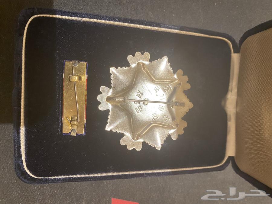 وسام ميدالية كوريا الشمالية الرتبة الثالثة كامل64523175794819112