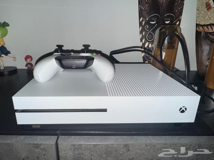 اكس بوكس ون اس شبه جديد64522005538819111