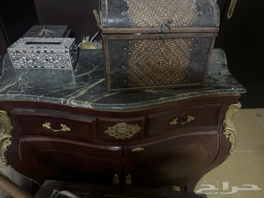 طاولات خشب وطاوله رخام مع خشب للبيع64526634559747111