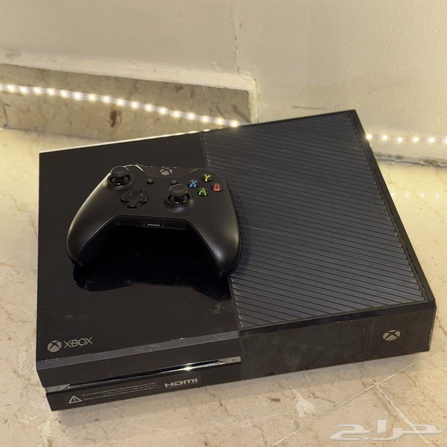 اكس بوكس ون مع يد اصلية64523991736321112