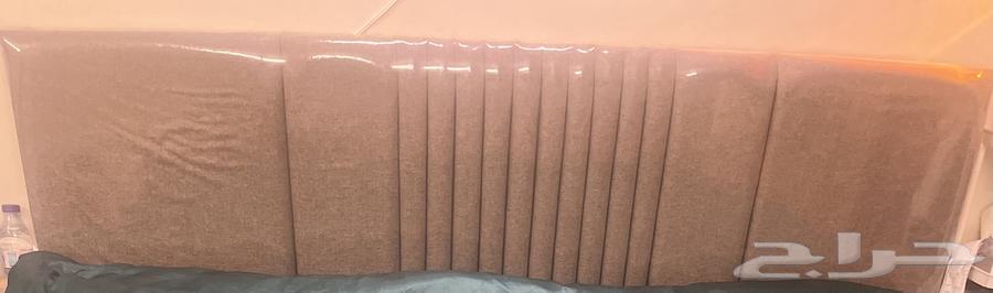 180 by 200 bed with its frame64520289846401110