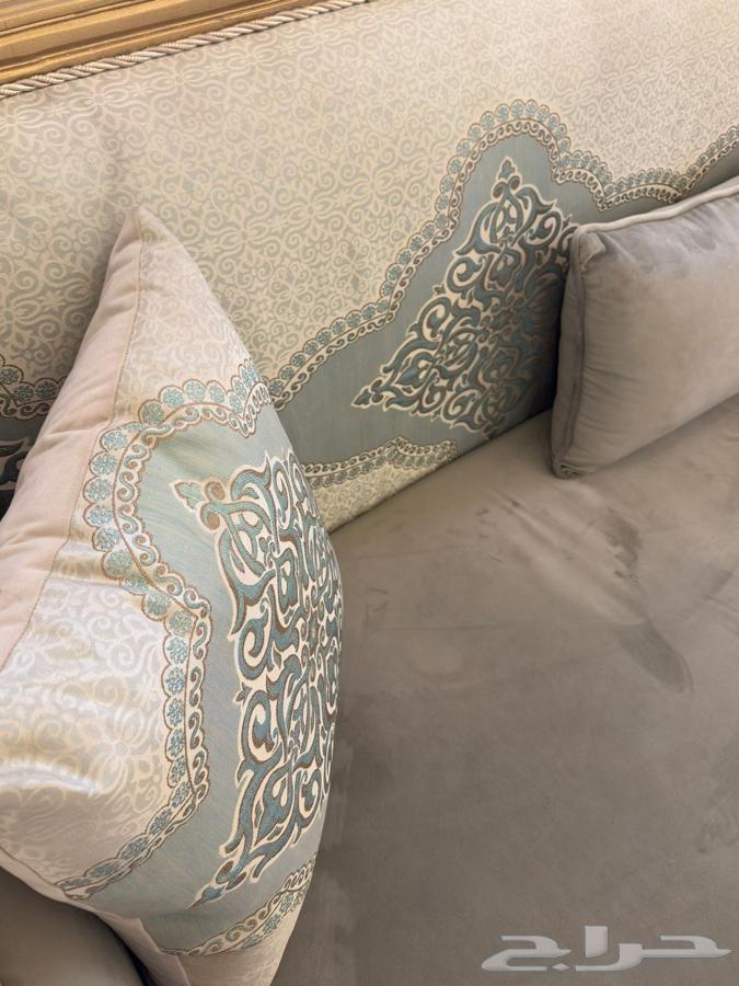 Sofas64519158870529113