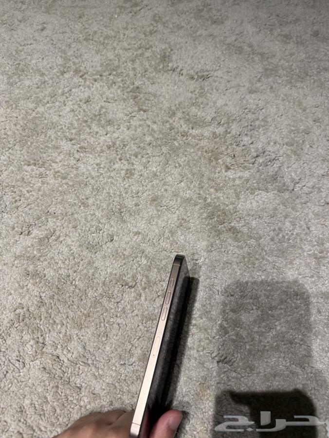 ايفون 16 برو ماكس تيتانيوم شبه جديد استخدام شهرونص عليه ضمان64526148023297113