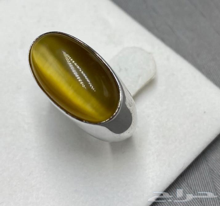 خاتم فضه ملكي عين القط الاصفر المميز64526731503874112