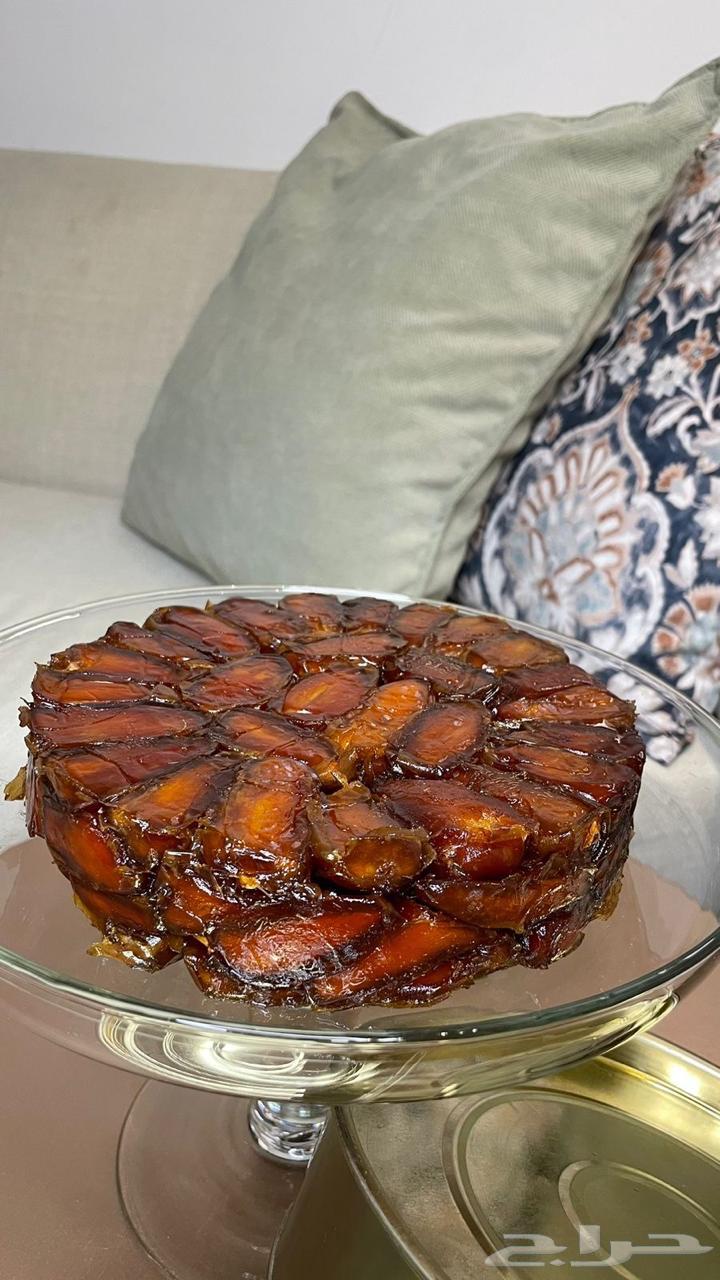 Yellow Sukkari Dates64526773131779112