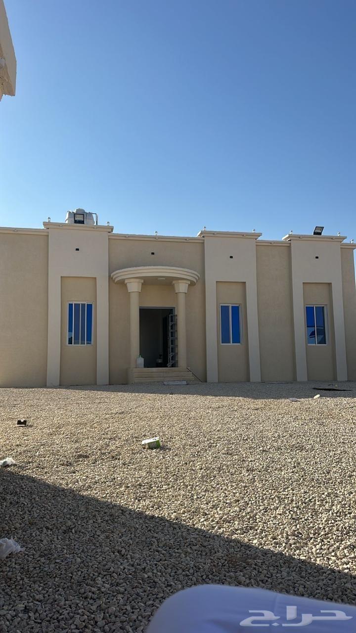 For sale: Personal office floor with a large courtyard and outdoor seating in Najran, Al-Khraea64144260758401110