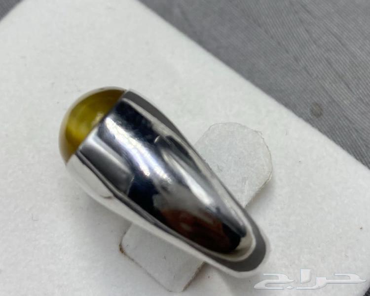 خاتم فضه ملكي عين القط الاصفر المميز64526731503874114