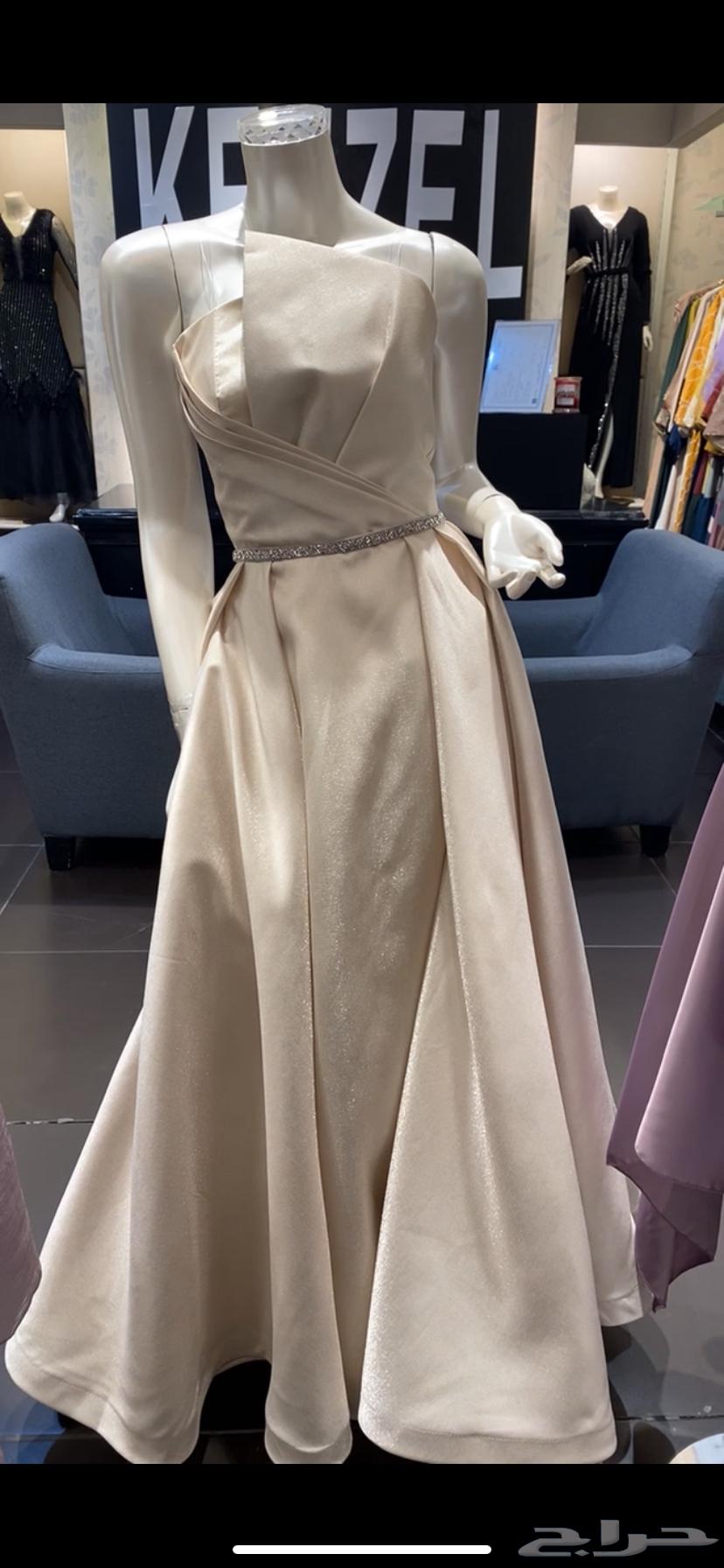 فستان جديد للبيع64521709380097110
