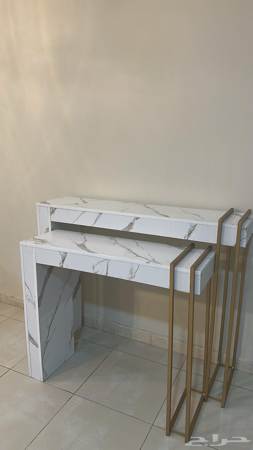 Reception table64526286371715111