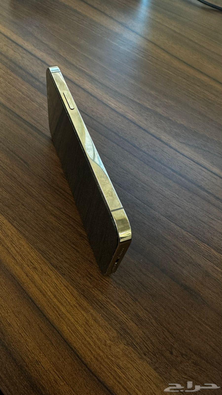 (تم البيع) ايفون 12 برو 256 نضيف جدا وغير مفكوك64525815136257111