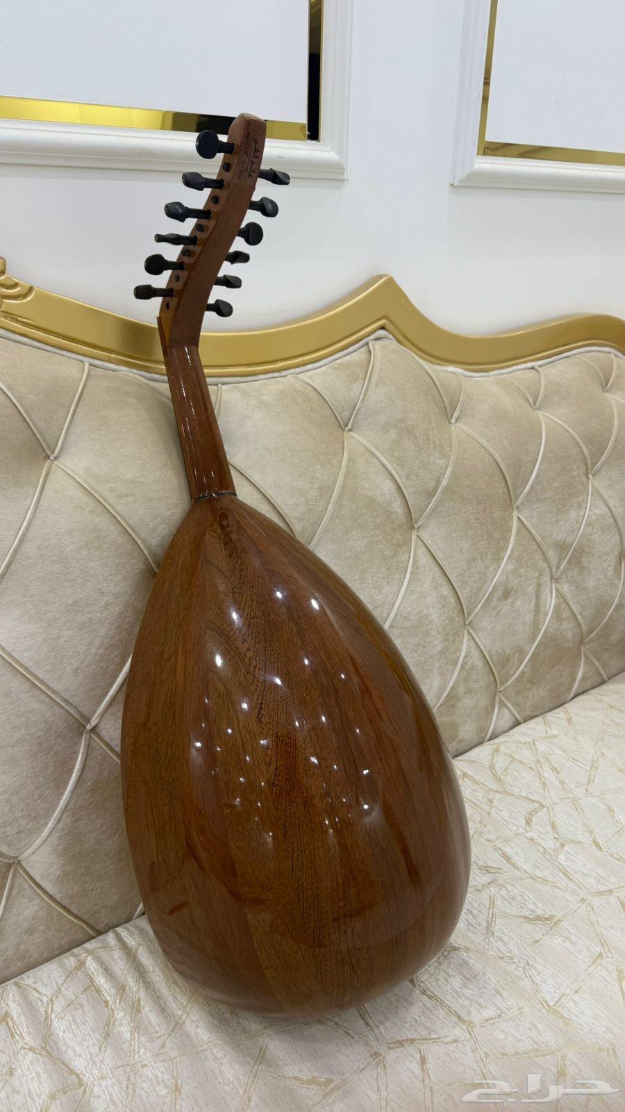 عود مصري صناعة اشرف حسن64524489517441111