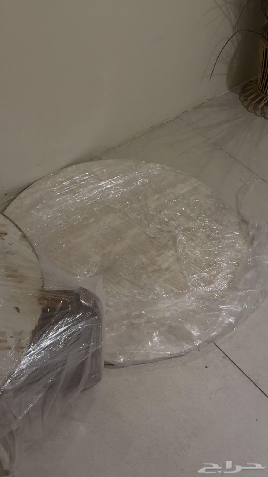 New round table64519003137155112