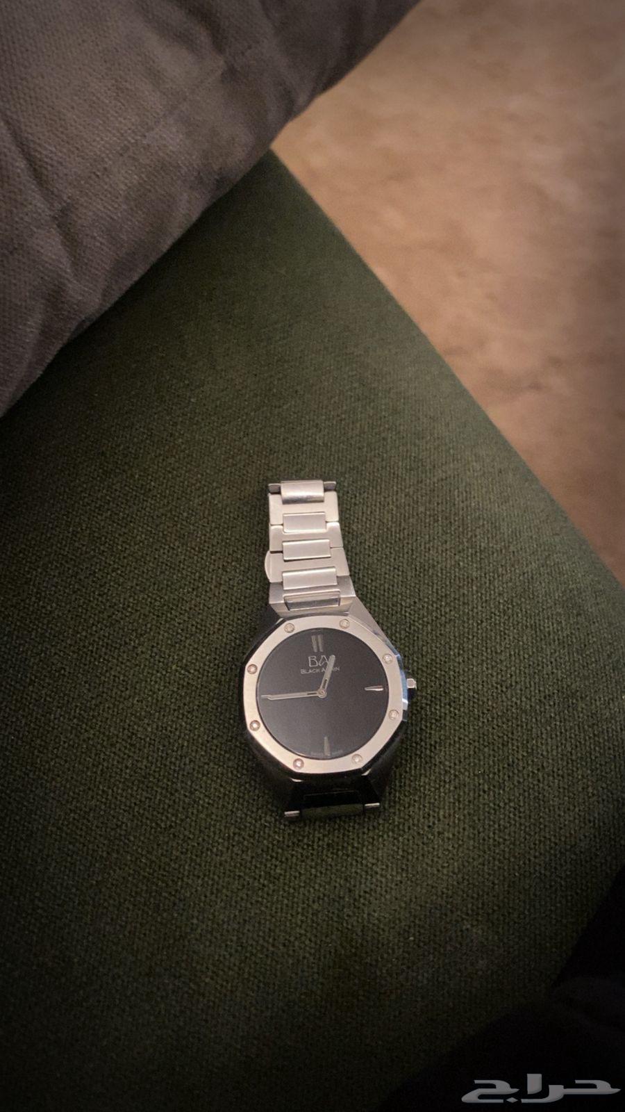 Hello, I'm offering you an original Black Armor watch with its box64524545354883110