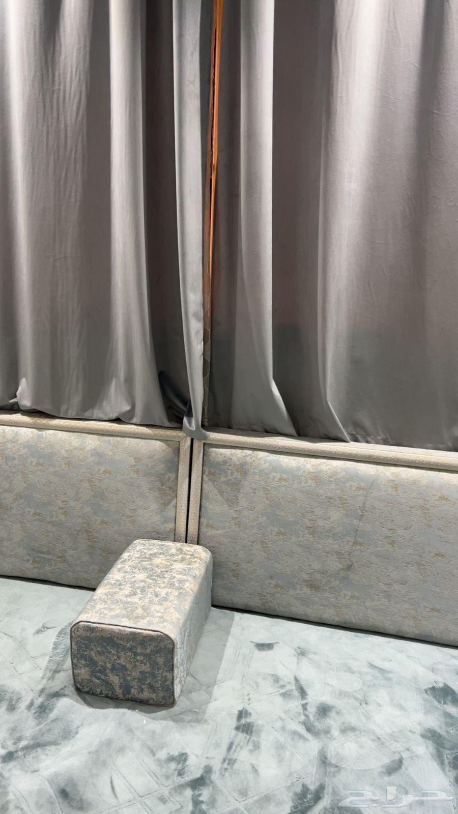 Wooden supports in good condition64524083773699111