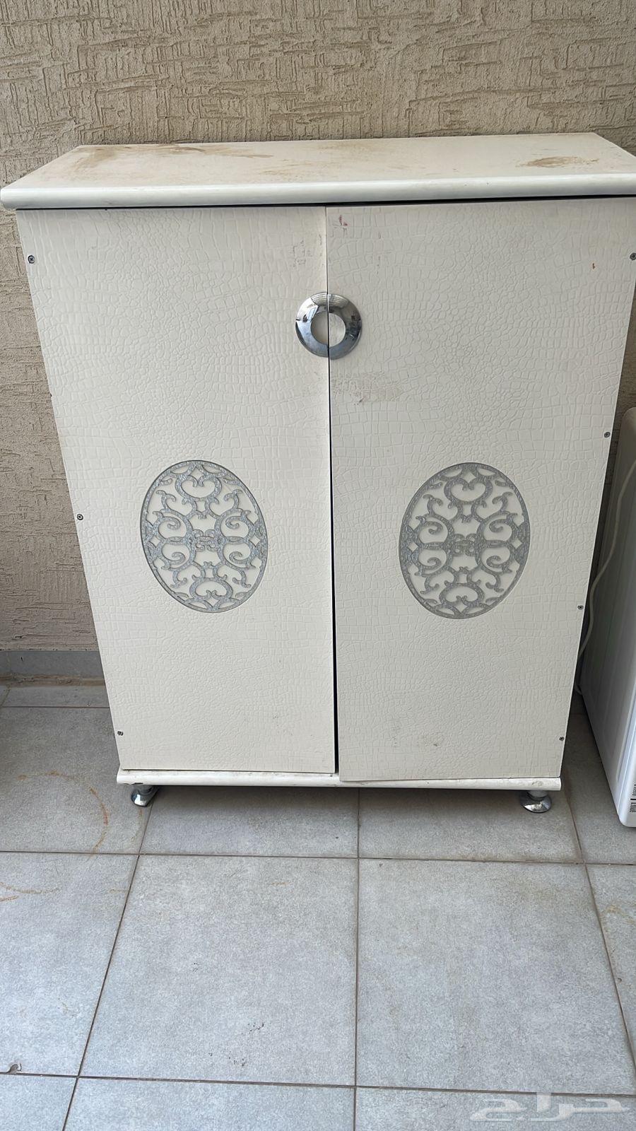 للبيع دولاب جزم64522683255042111