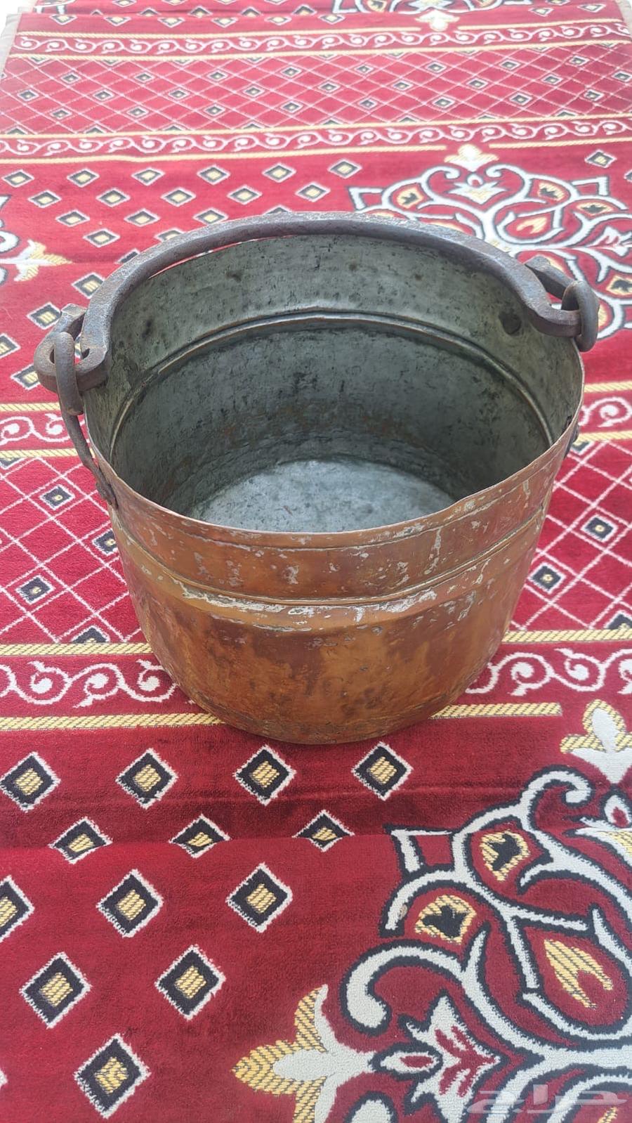 Antique items64525967456130112