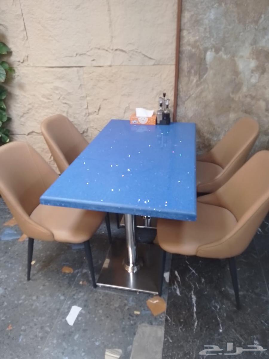 Tables with chairs64525787608449113