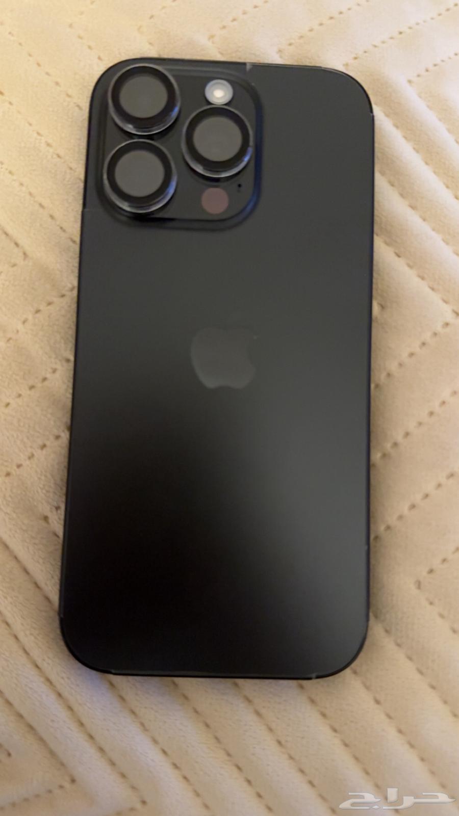 New iPhone 16 Pro, but removed from box64529165111425111