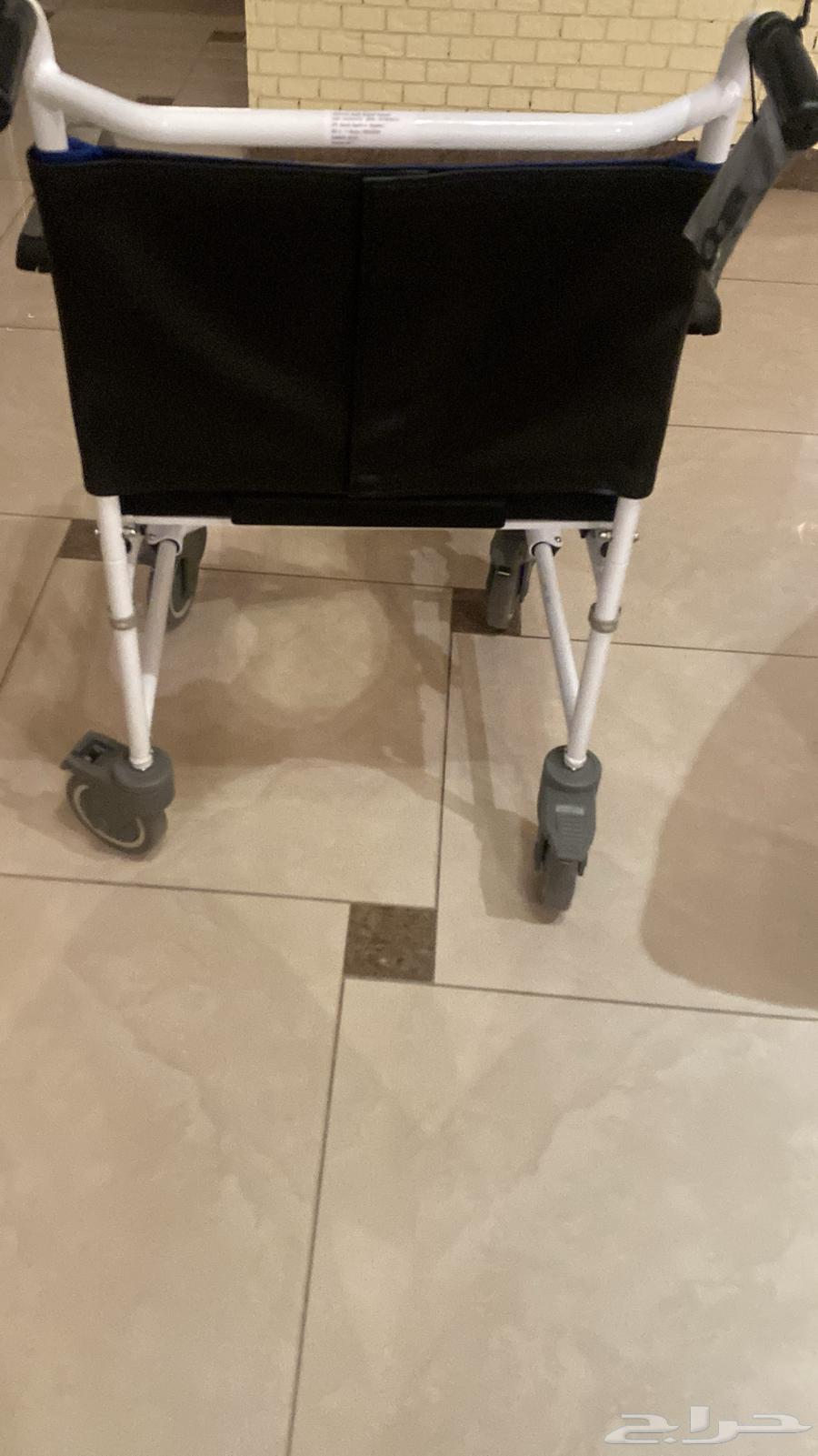 كرسي حمام جديد لم يستخدم لكبار السن64529591024130112
