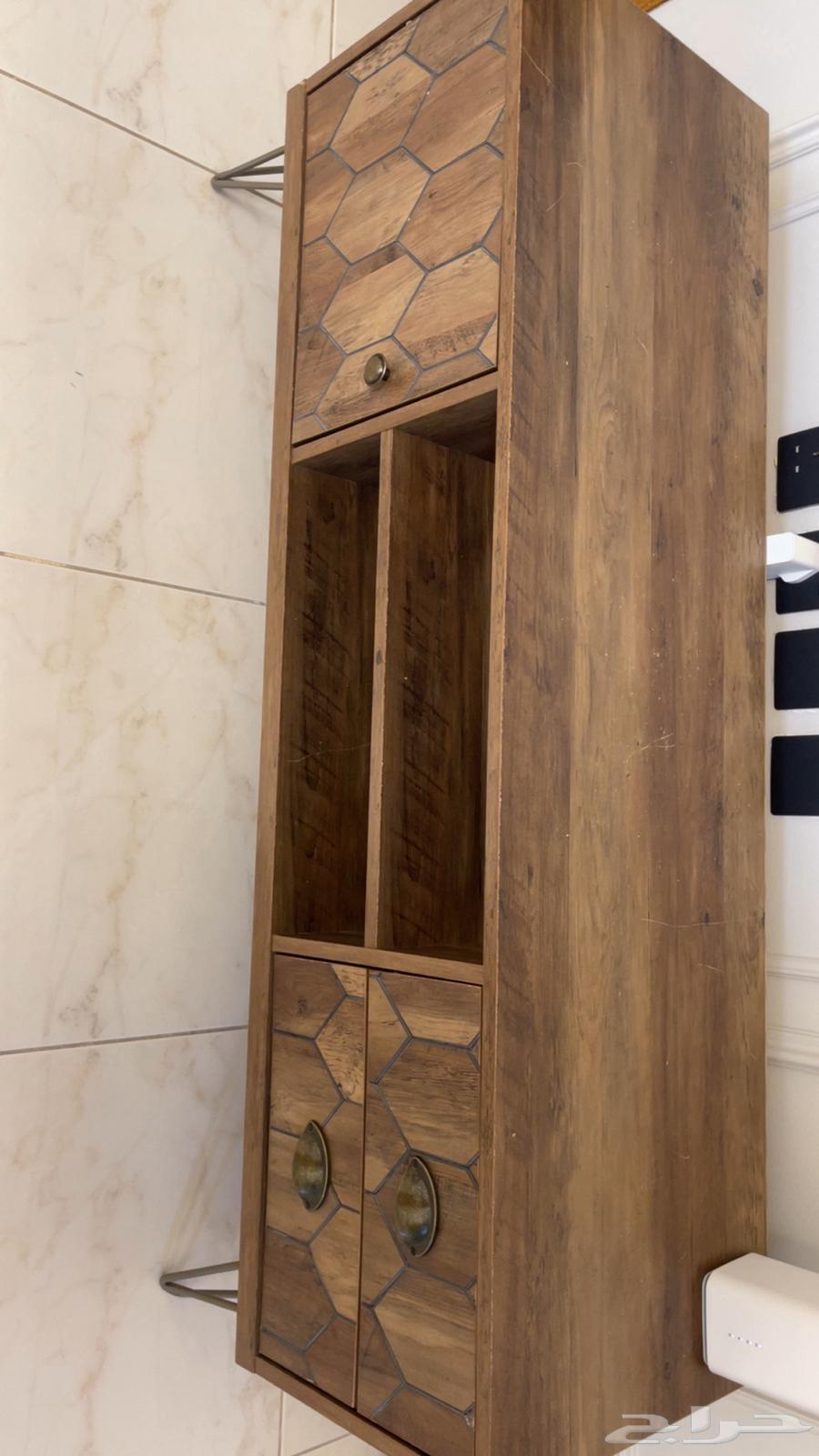 طاولة تلفزيون64530997251713111