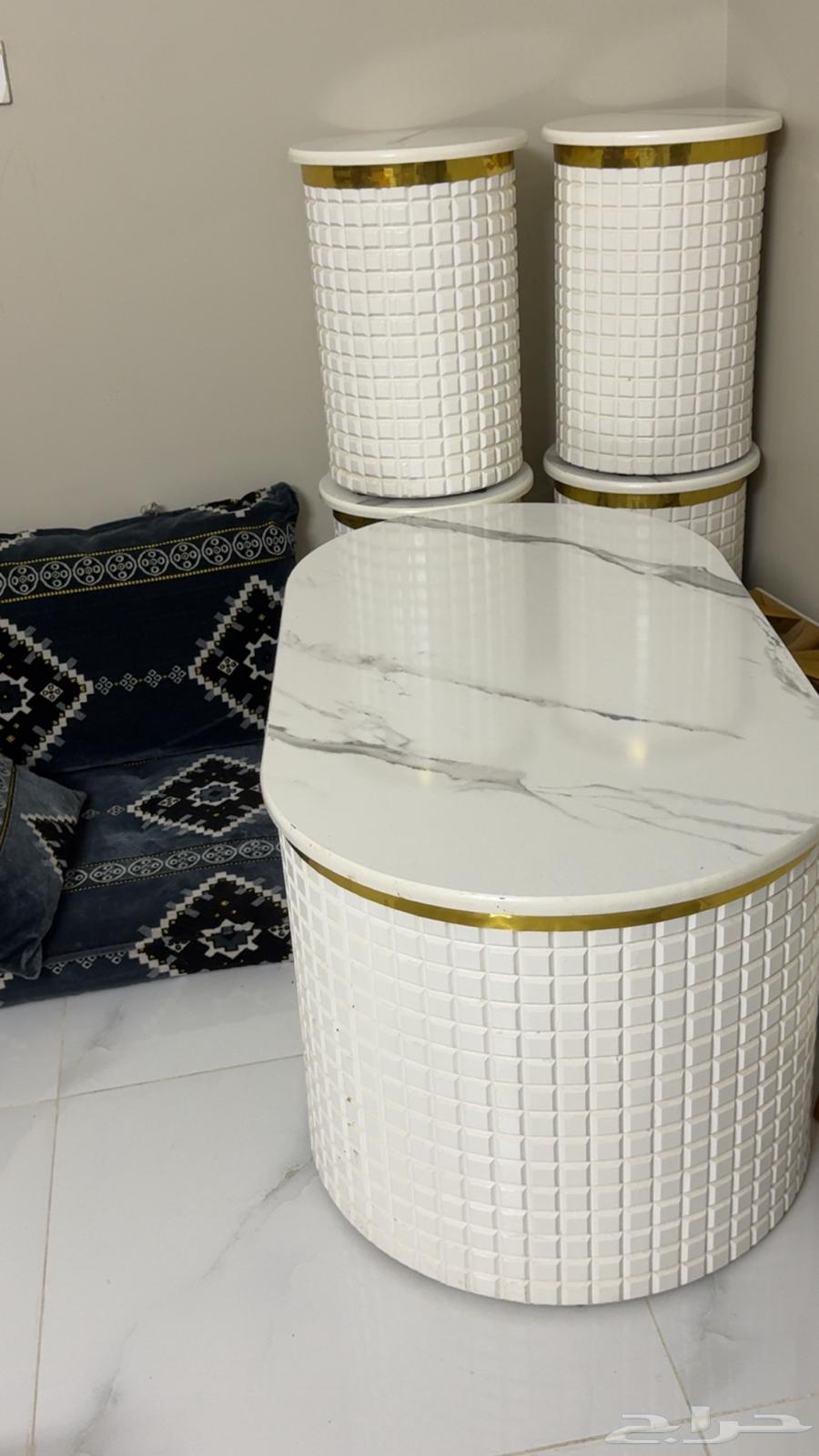 طاولات جديده للبيع64534014874243112