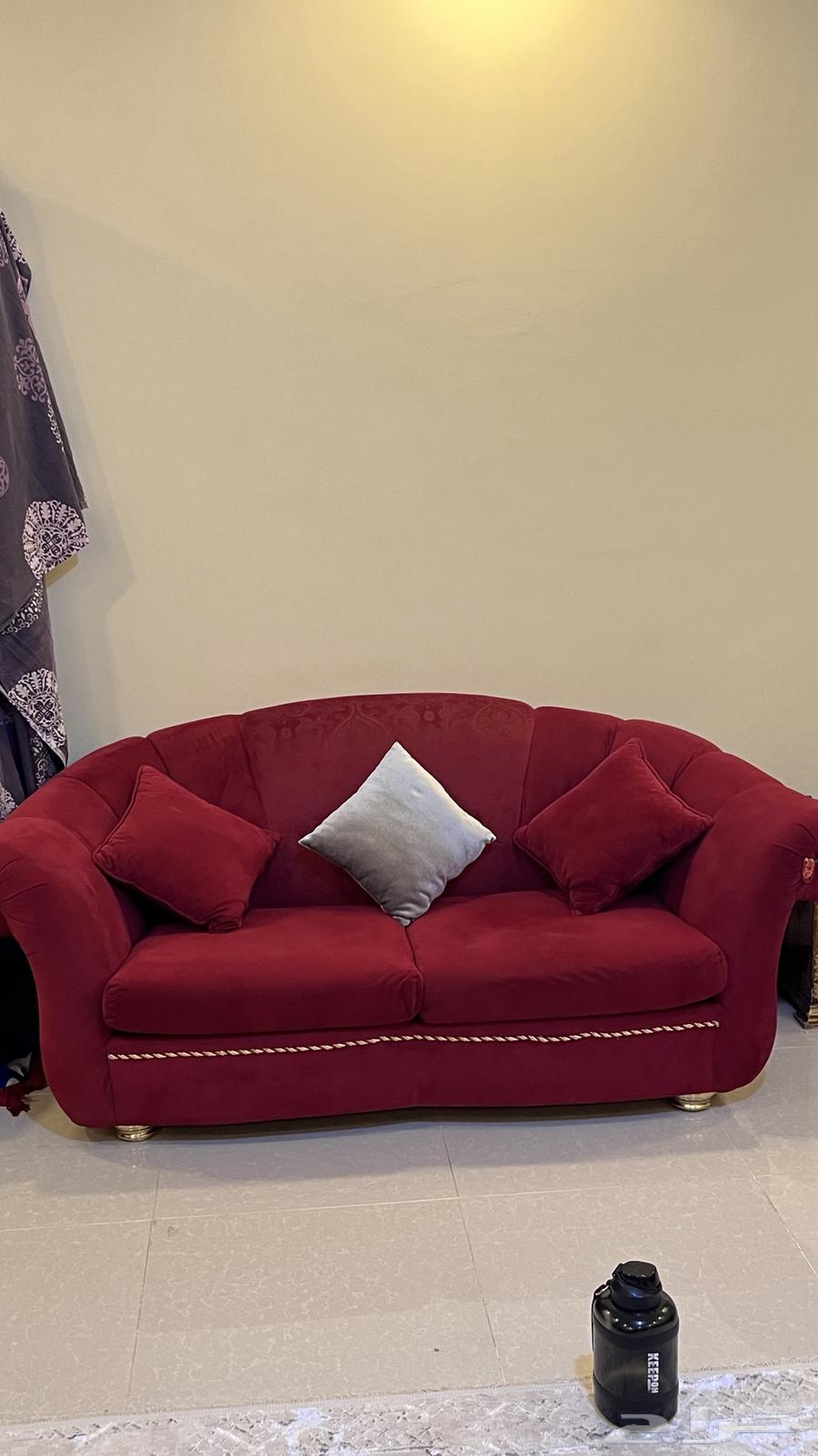 طقم كنب مجلس كبير للبيع 700خدوش بسيطة64527404163970114