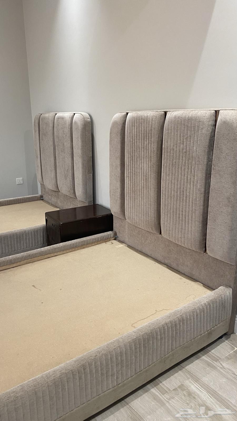 Two and a half new and clean beds, used for one month, reason for selling is the room size64532014561666110