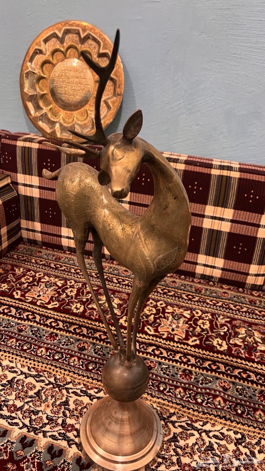 Ancient Deer Statue64532325756162112