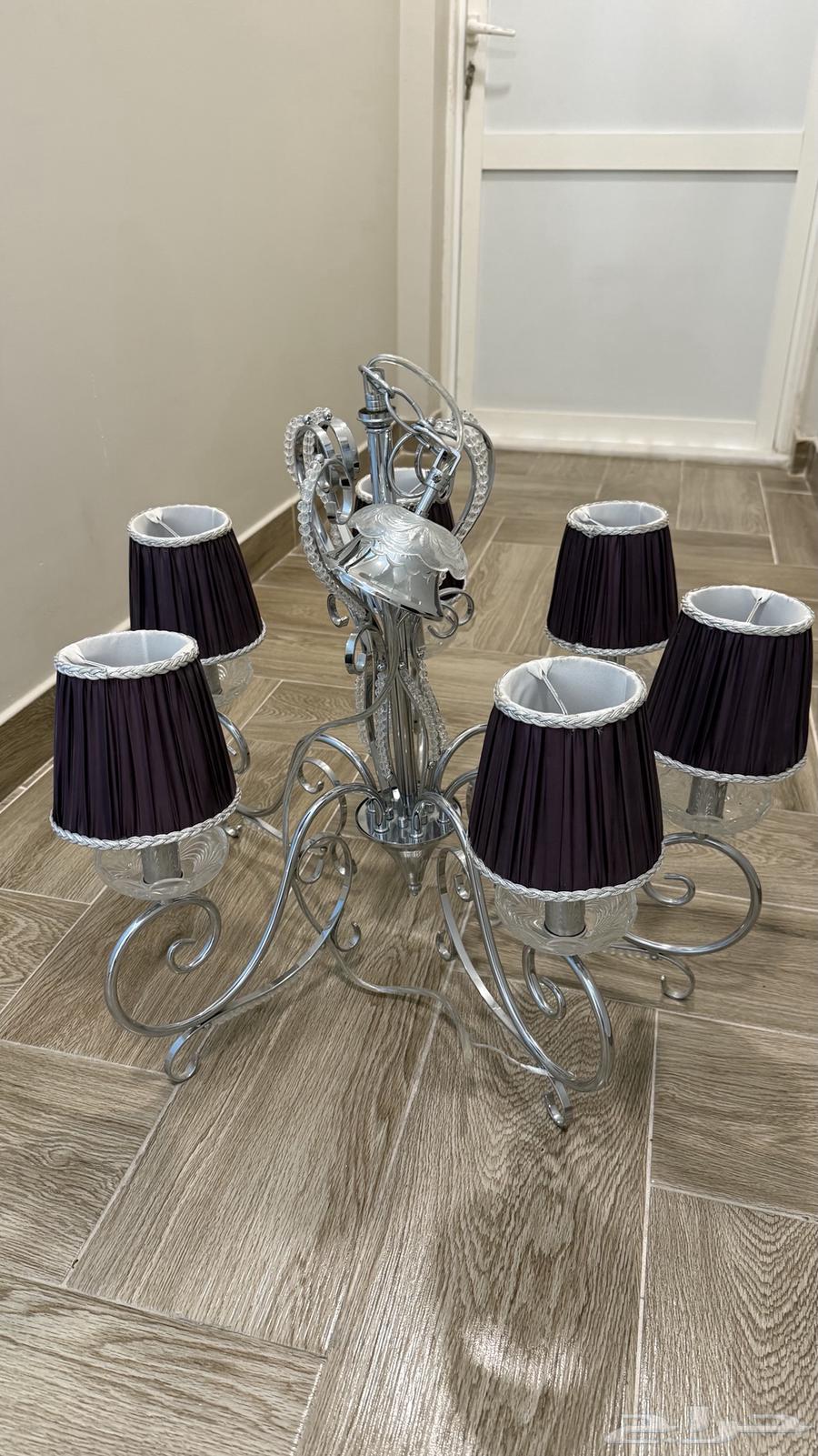 Luxurious 6-arm chandelier for majlis with intact covers, almost new in the Eastern Province64529605593858112