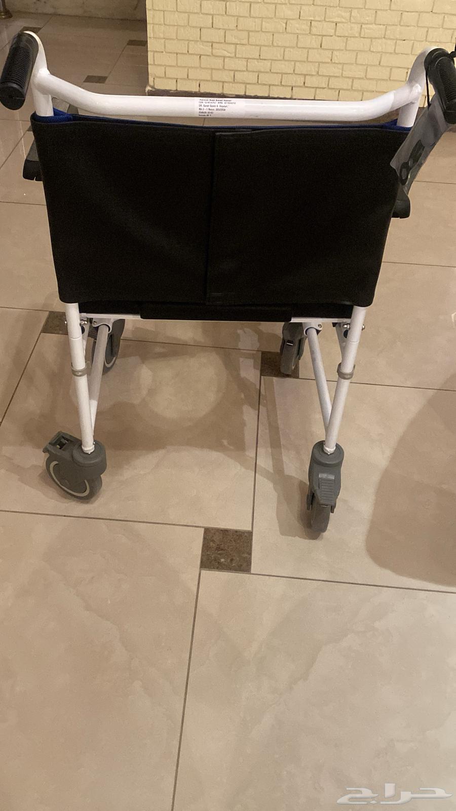 كرسي حمام جديد لم يستخدم لكبار السن64529591024130114