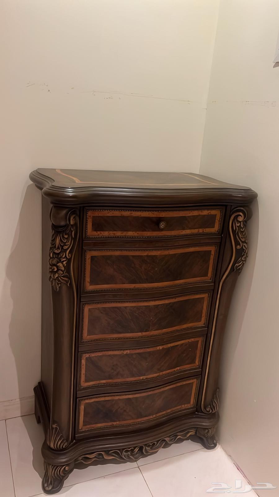 غرفه نوم بدون سرير شبه جديده64533364823681113