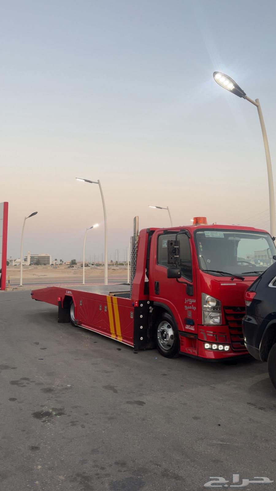 سطحه الاحساء لنقل السيارات64677087363074110