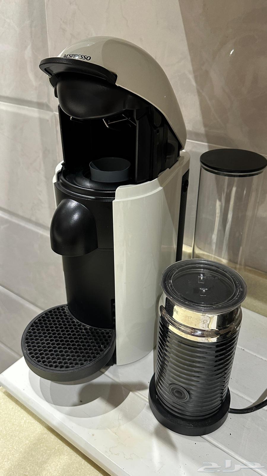 اله قهوه جديده ونضيفه من انسبريسو64534244613505112