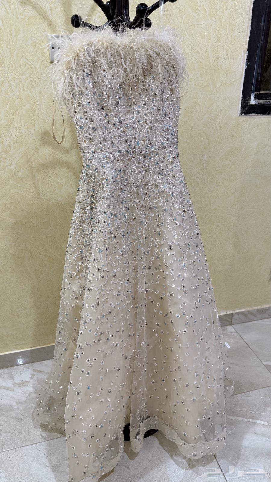 فساتين فخمه64527094932867114