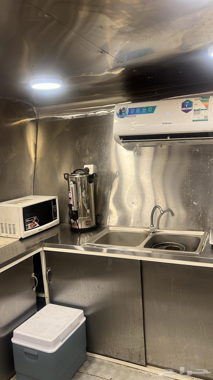 فود تراك للبيع64483246376834114