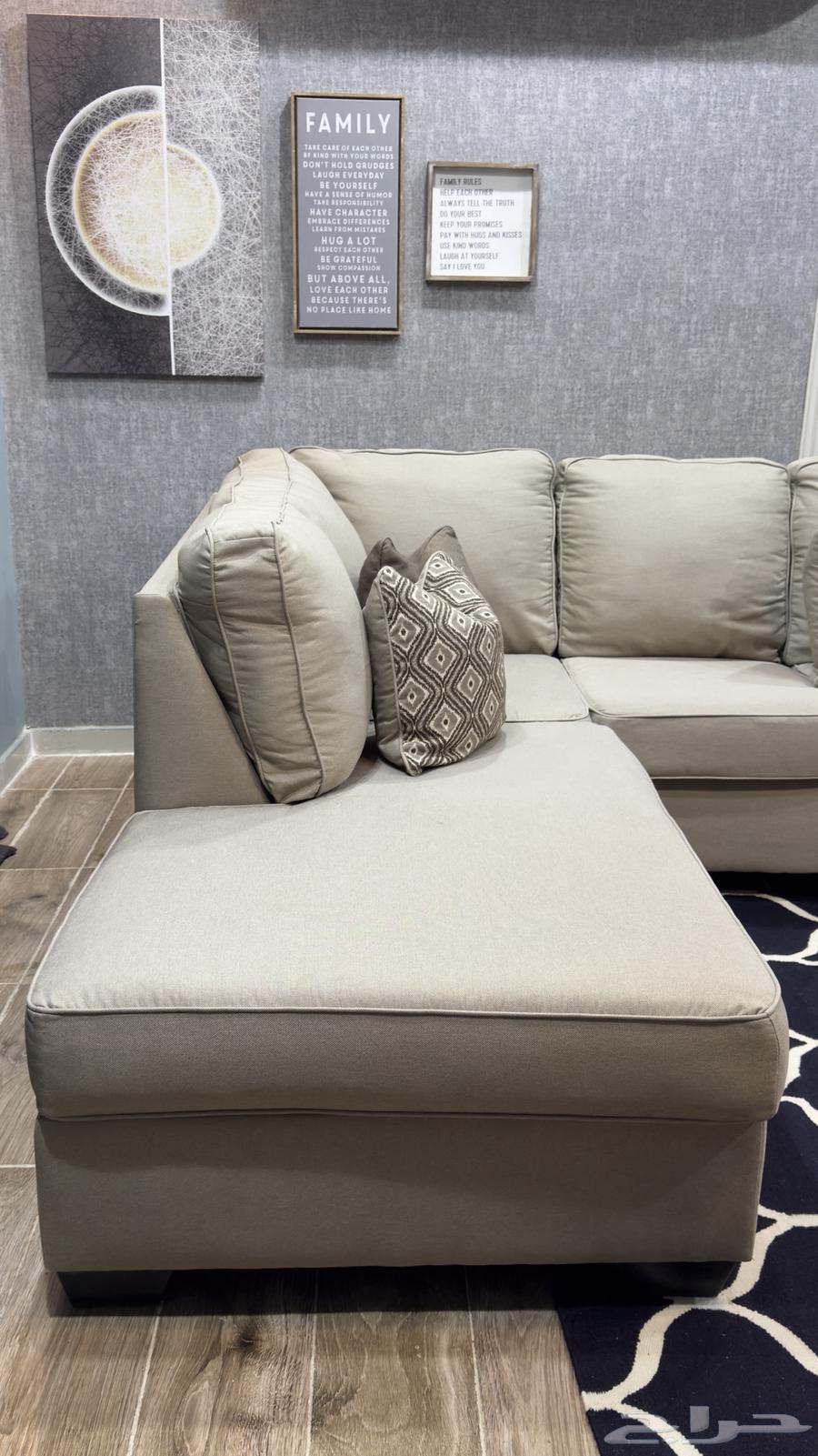 American corner sofa with open end (used)64531519373442114