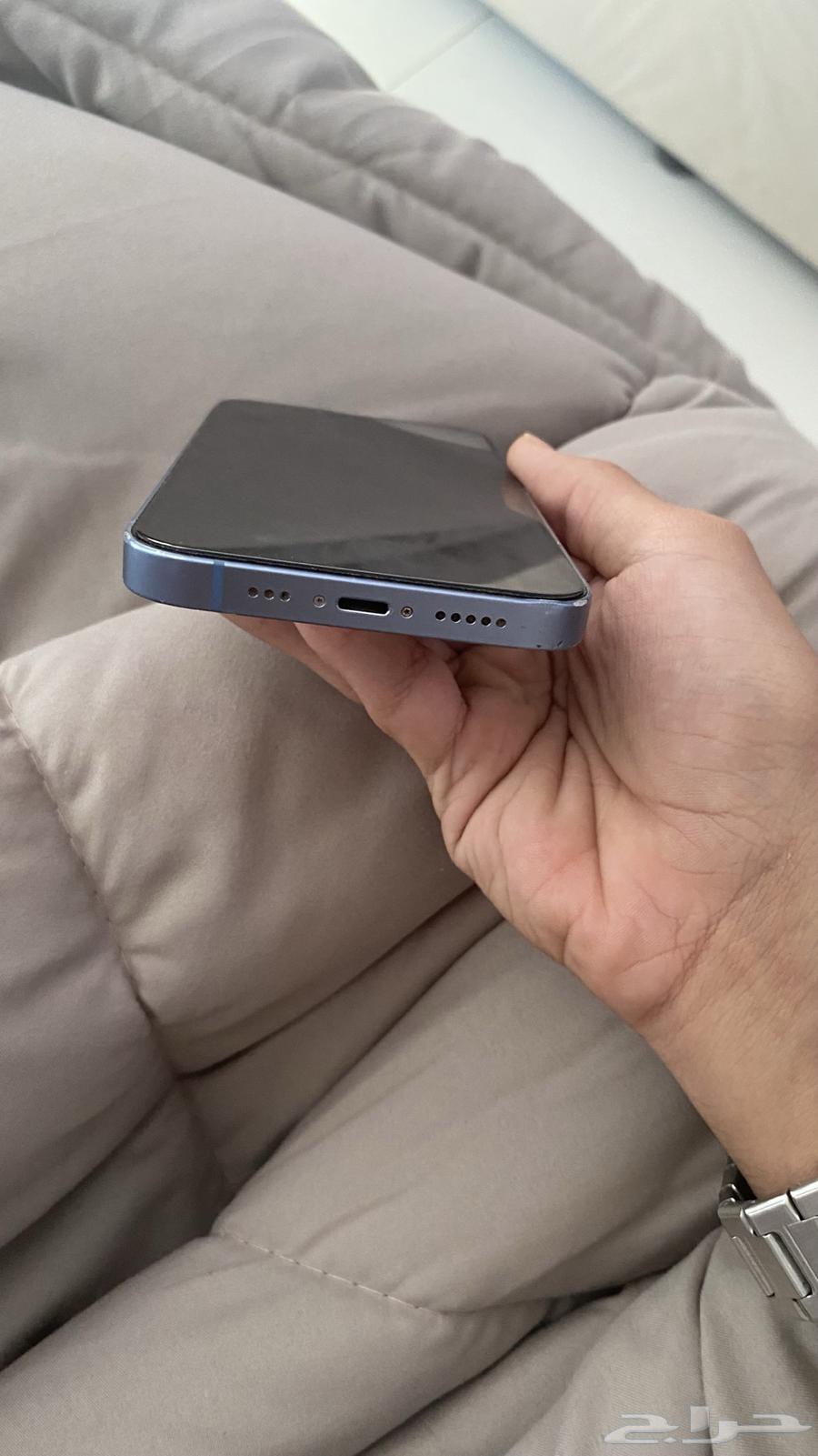 ايفون 14 نظيف ما قد انفك او دخل صيانة ونسبة البطاريه 9064528893339779110