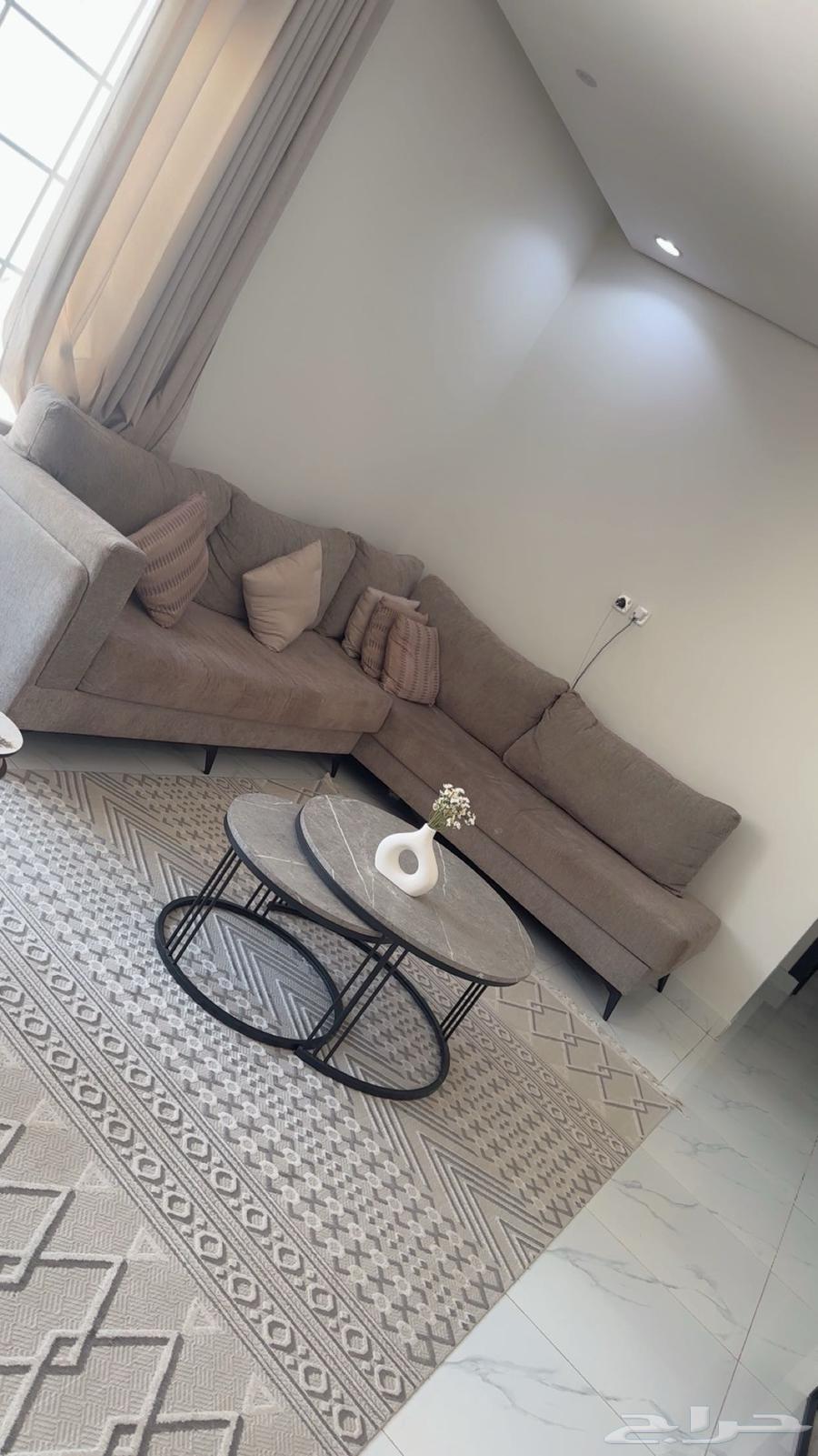 American L-shaped sofa with tables for sale64530107072002112