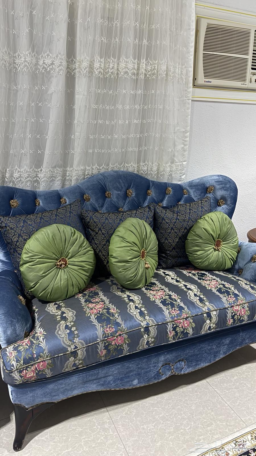 كنب فاخر 8 قطع للبيع المدينة المنورة64532975287425112