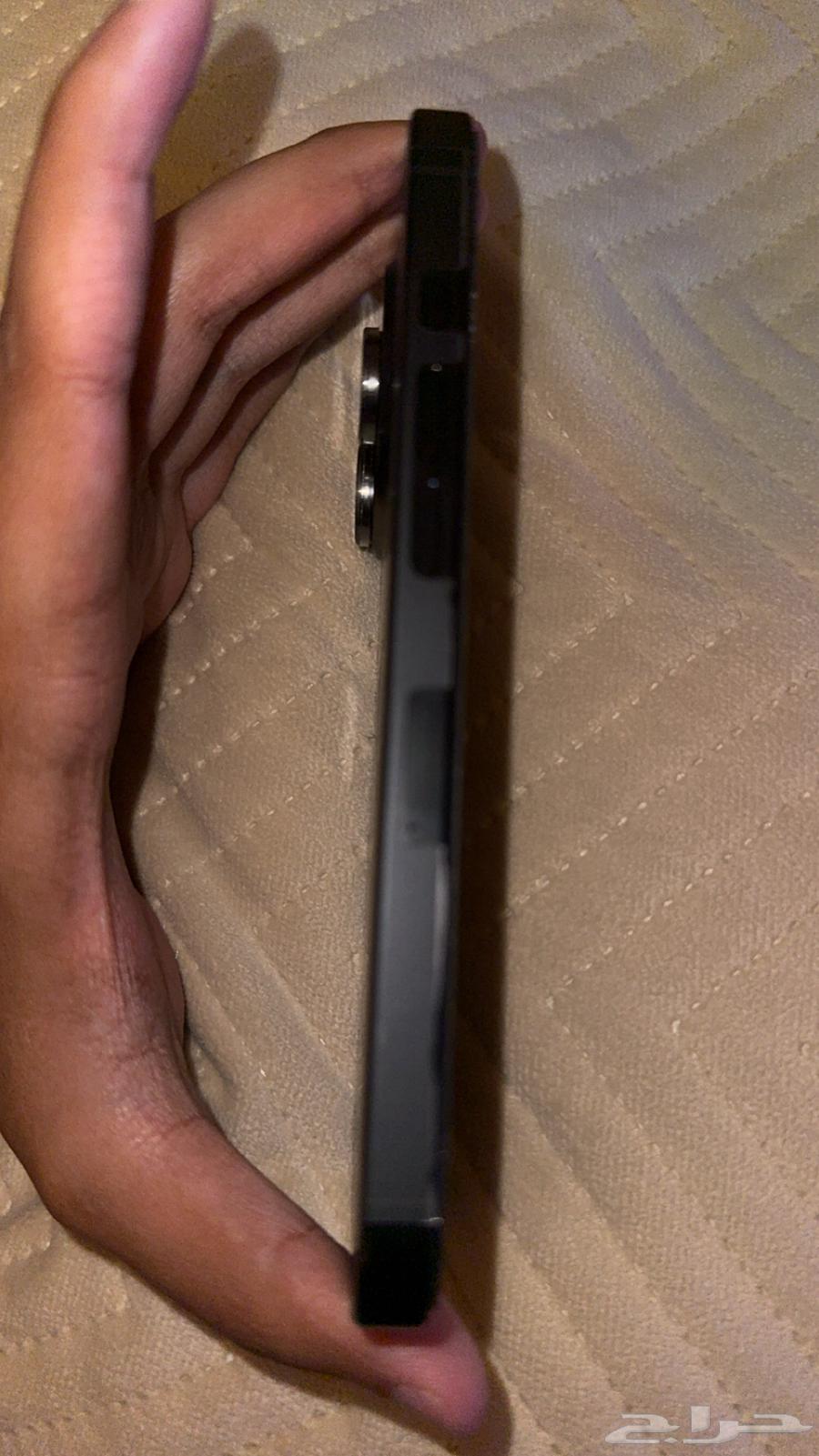 New iPhone 16 Pro, but removed from box64529165111425110