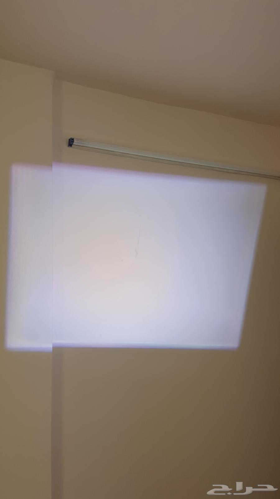 projector64532297343875111