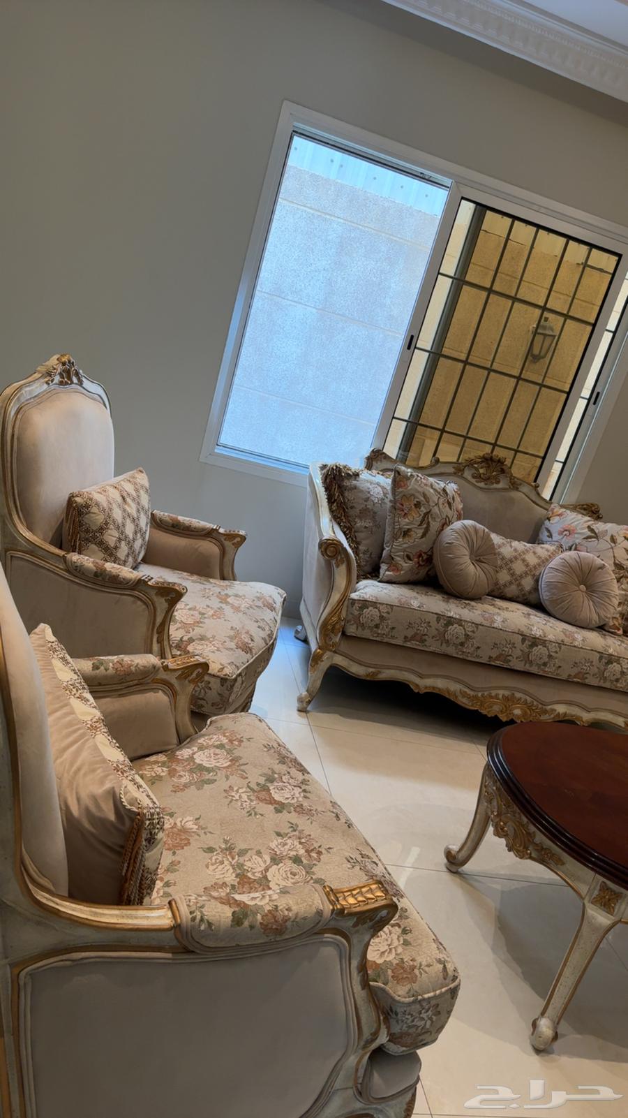 Sofa64530458820739112