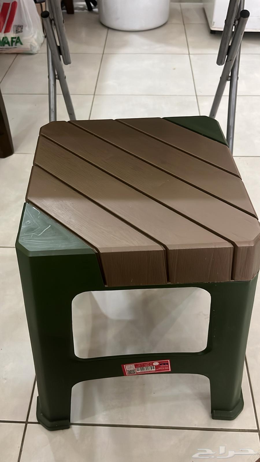 عفش كامل مستعمل بحاله جيده ابغى البيع كامل64528725021315111